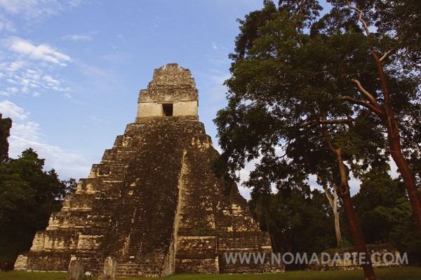 Tikal (lugar clave de la civilización maya)