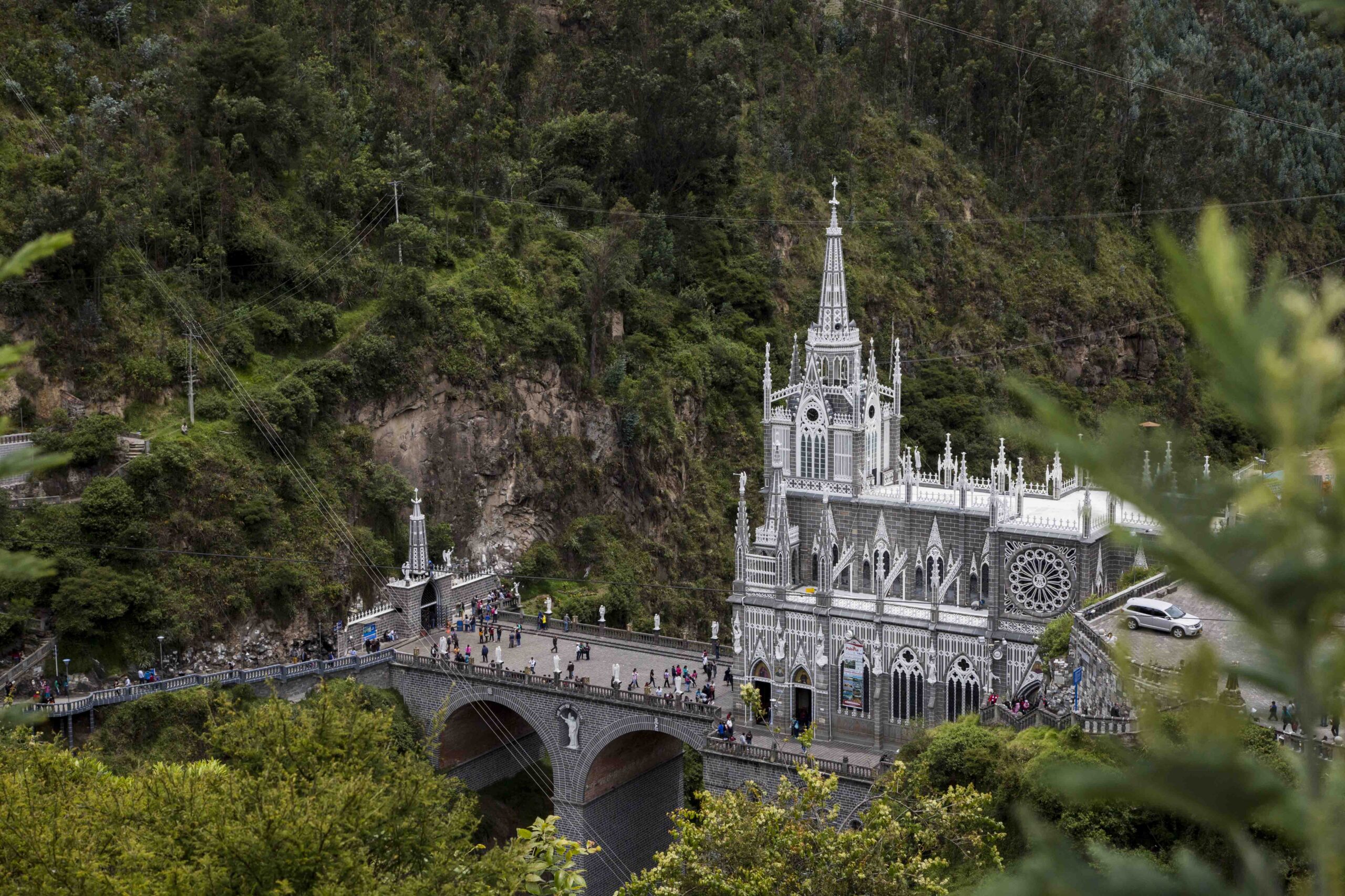 Santuario de las Lajas, colombia, nomadarte, vanlife
