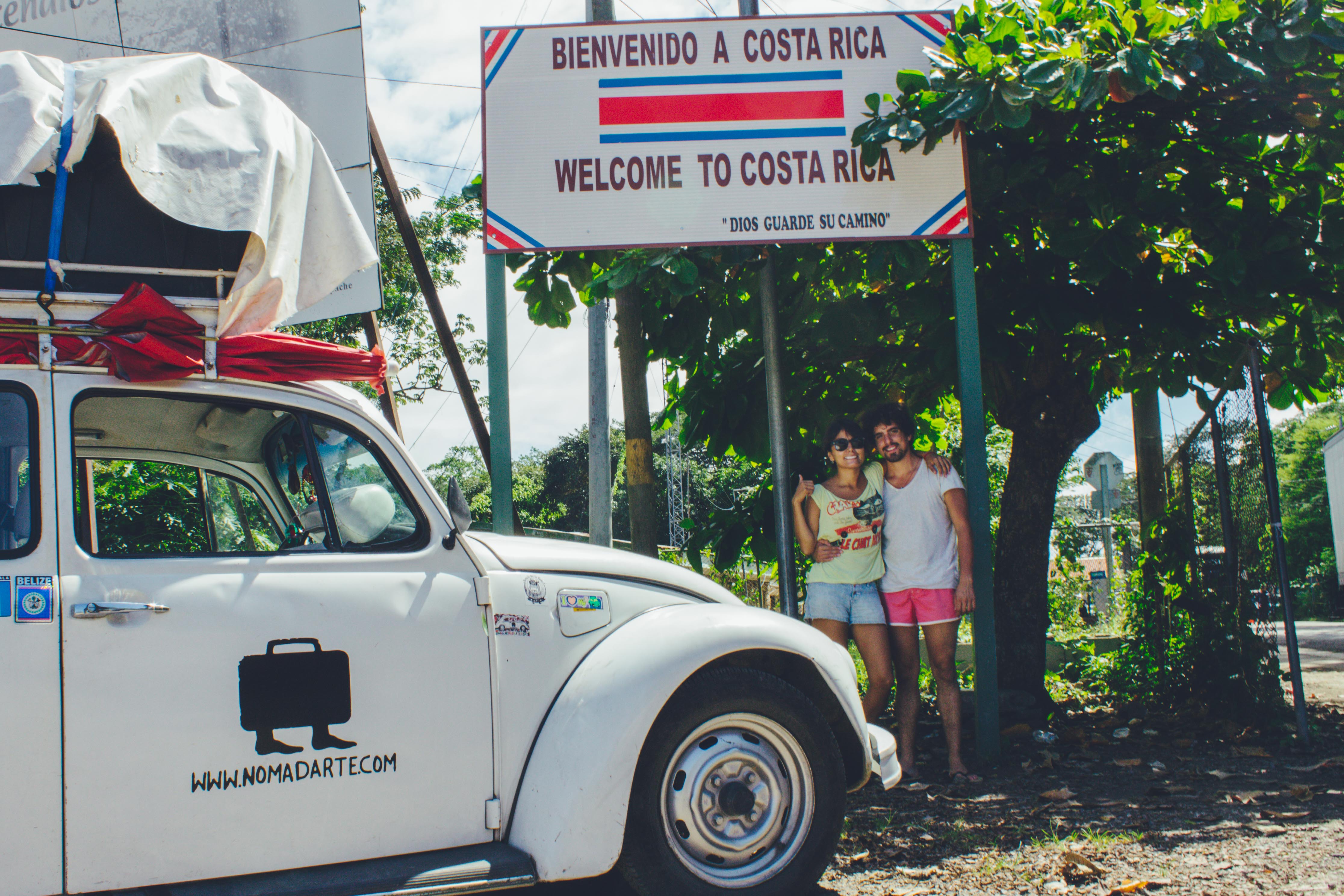 viajar en auto por latinoamerica, frontera con Costa Rica