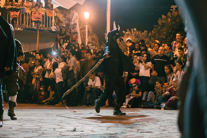 danza que preparan para la celebración y la fiesta del Xantolo